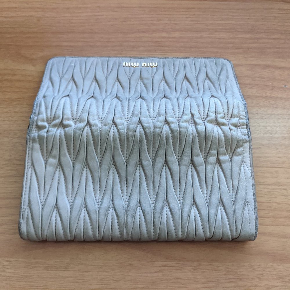 Miu Miu Wallet - image 6